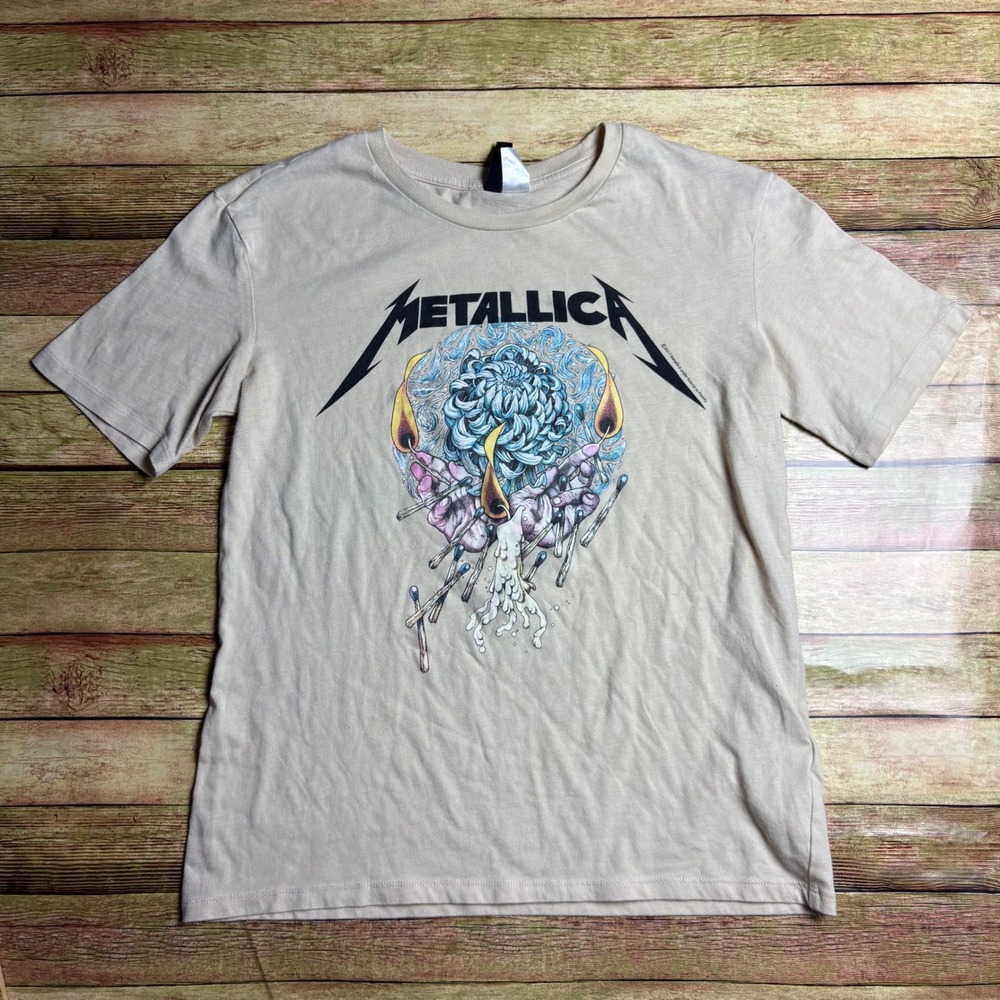 H&M Divided Metallica heavy metal Band Concert T-Shirt Tan Graphic Tee Size S